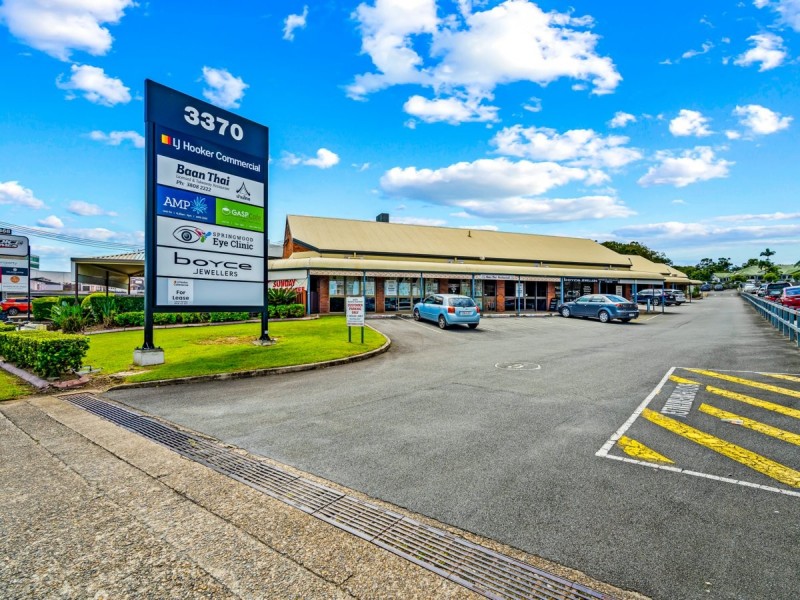 Unit 1-5 3370 Pacific Highway, Springwood QLD 4127