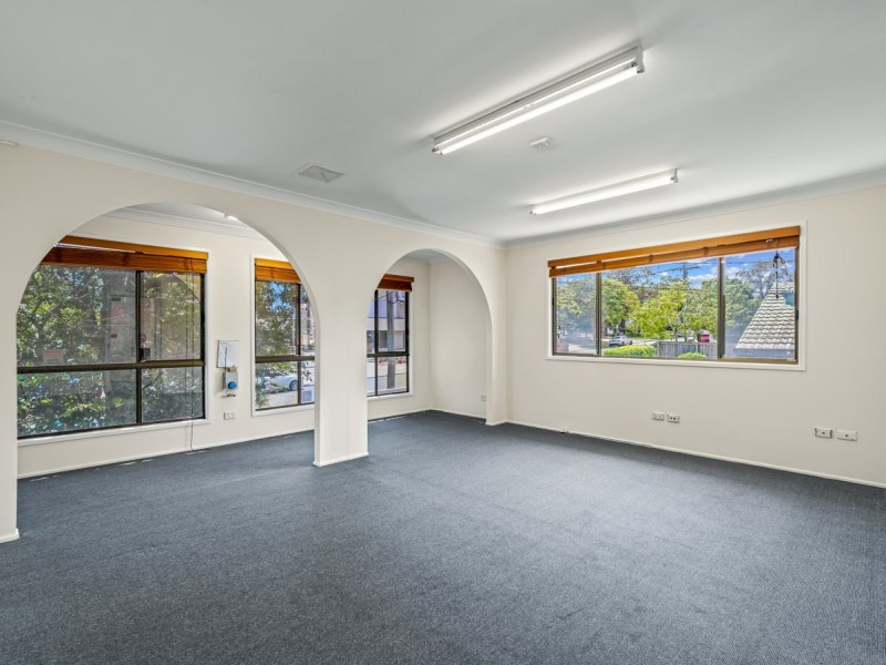 21 Vanessa Boulevard, Springwood QLD 4127