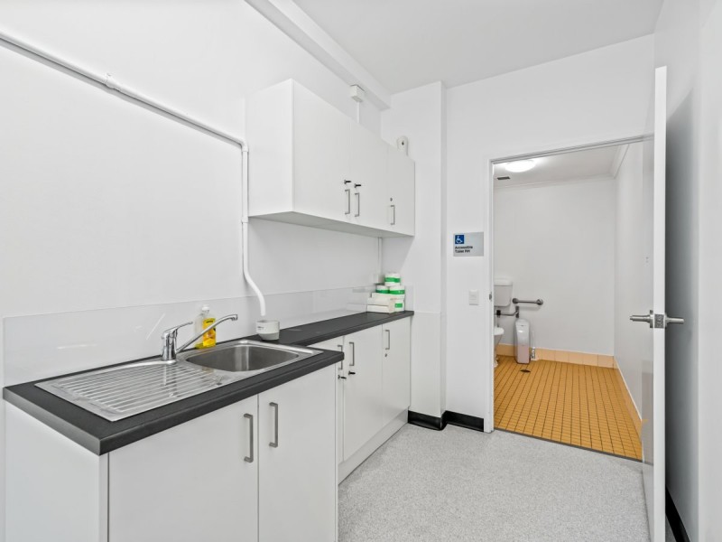 93-95 Grand Plaza Drive, Browns Plains QLD 4118