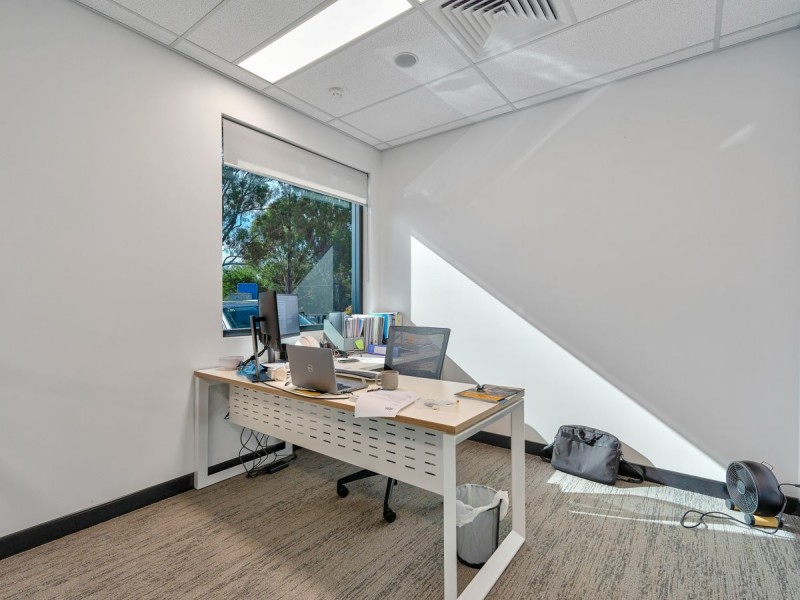 Lot 102/2728 Logan Road, Eight Mile Plains QLD 4113