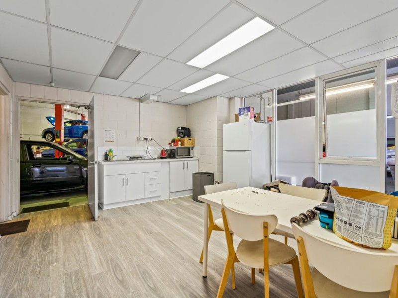 16 Darnick Street, Underwood QLD 4119
