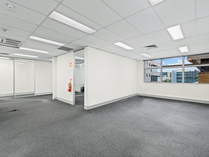 57 Sanders Street, Upper Mount Gravatt QLD 4122