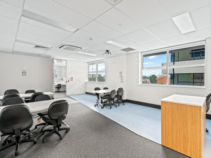 57 Sanders Street, Upper Mount Gravatt QLD 4122