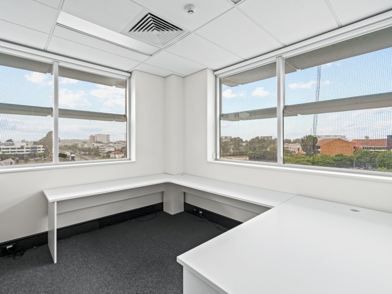 57 Sanders Street, Upper Mount Gravatt QLD 4122