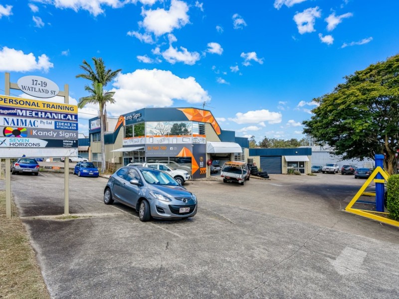 17-19 Watland Street, Springwood QLD 4127