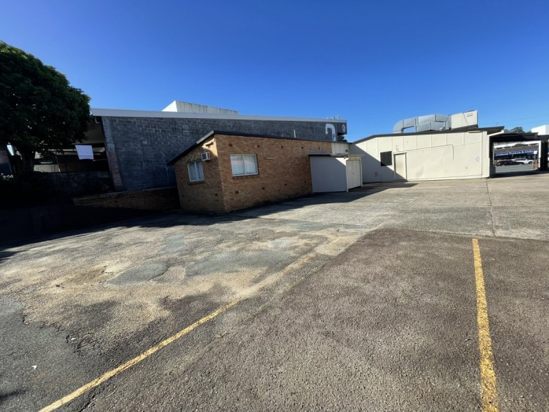 704 Gympie Road, Chermside QLD 4032