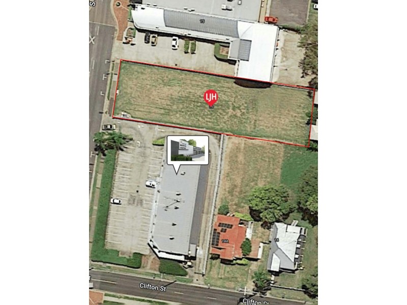 16 South Station Road, Booval QLD 4304