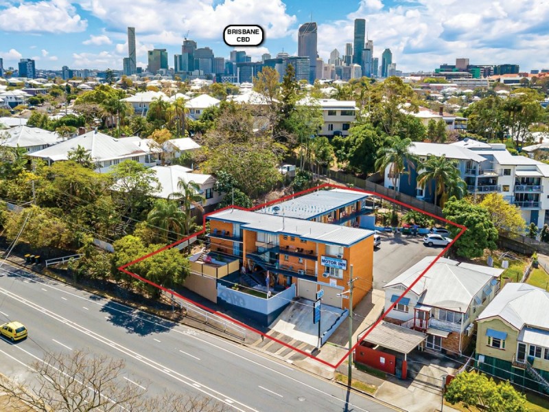 180 Gladstone Road, Highgate Hill QLD 4101