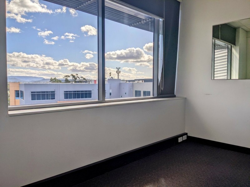 Top Floor, Waterfront Place, Robina QLD 4226