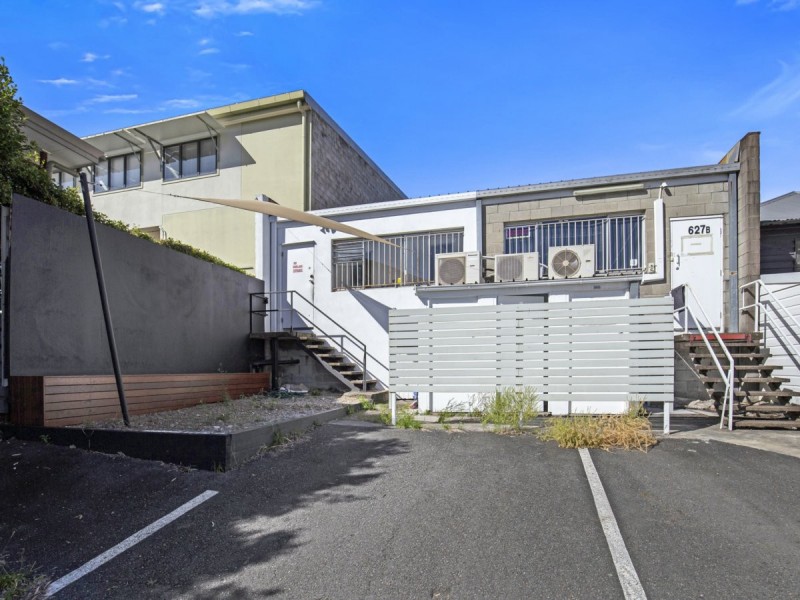 627 Logan Road, Greenslopes QLD 4120