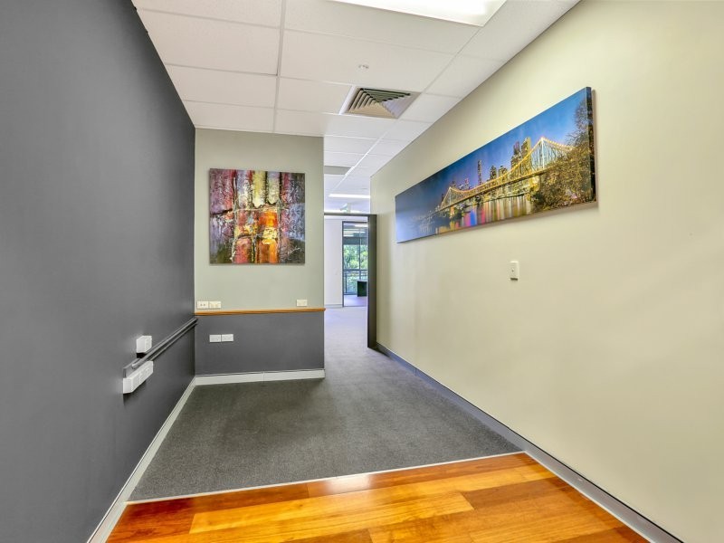 4/3986 Pacific Highway, Loganholme QLD 4129