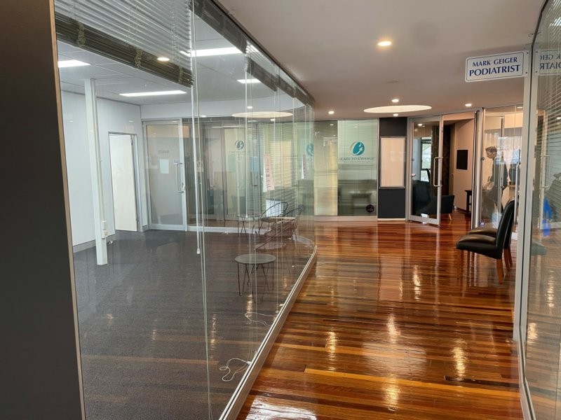 1407 Logan Road, Mount Gravatt QLD 4122