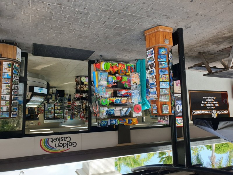 Arcadia News/4/7 Marine Parade, Arcadia QLD 4819