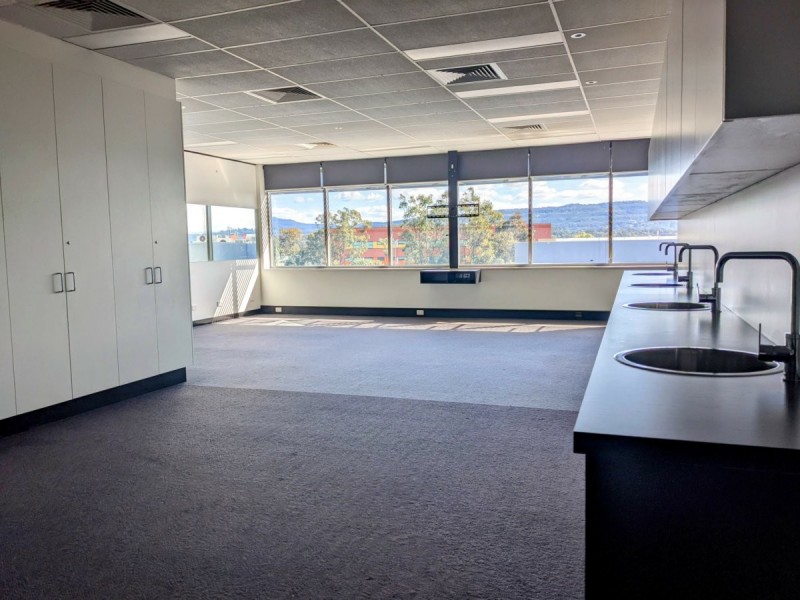 302A/232 Robina Town Centre Drive, Robina QLD 4226