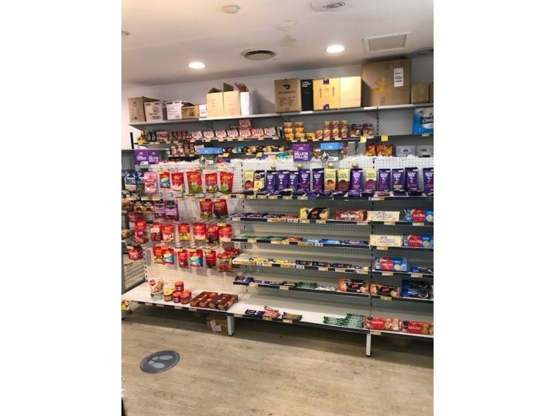 4/5 Grand Parade, Parrearra QLD 4575