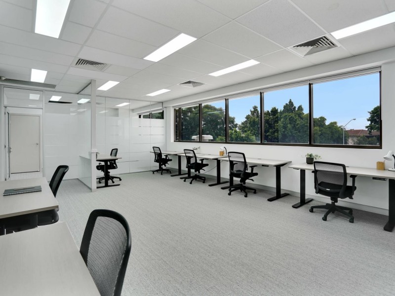 433 Logan Road, Greenslopes QLD 4120
