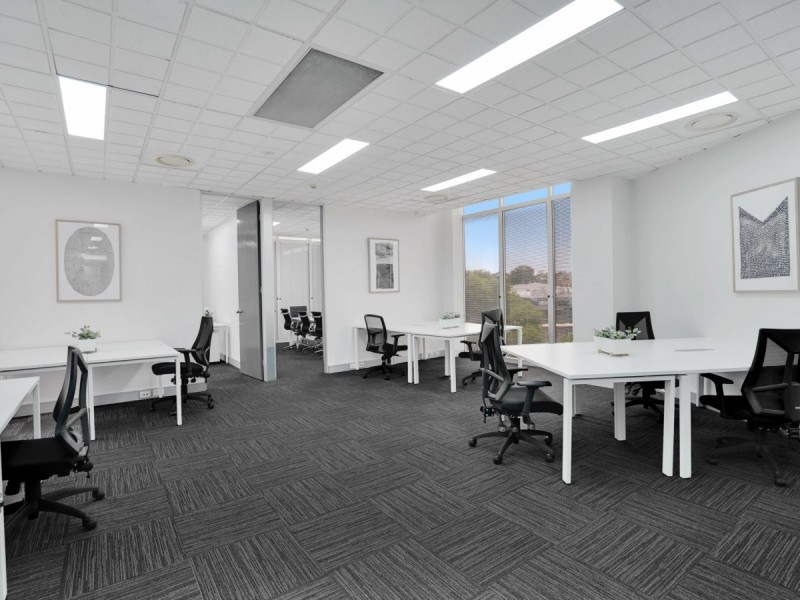 433 Logan Road, Greenslopes QLD 4120