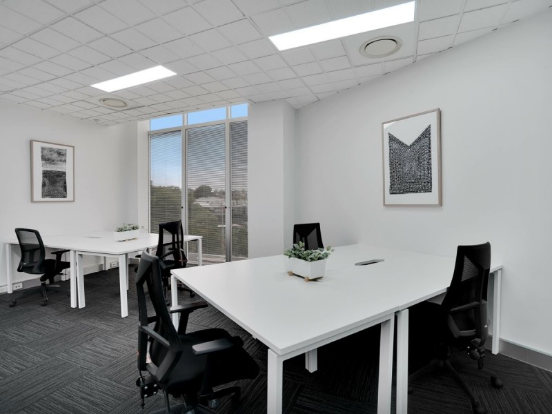 433 Logan Road, Greenslopes QLD 4120