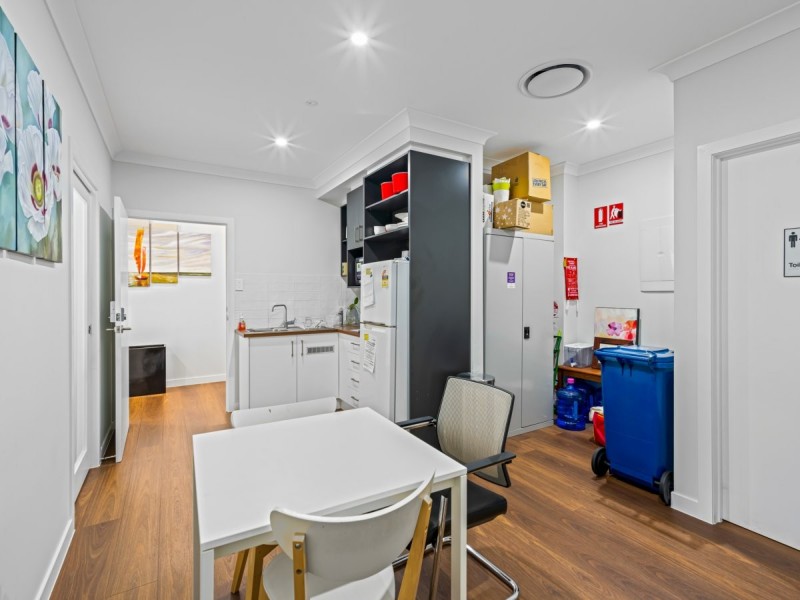 51 Cinderella Drive, Springwood QLD 4127