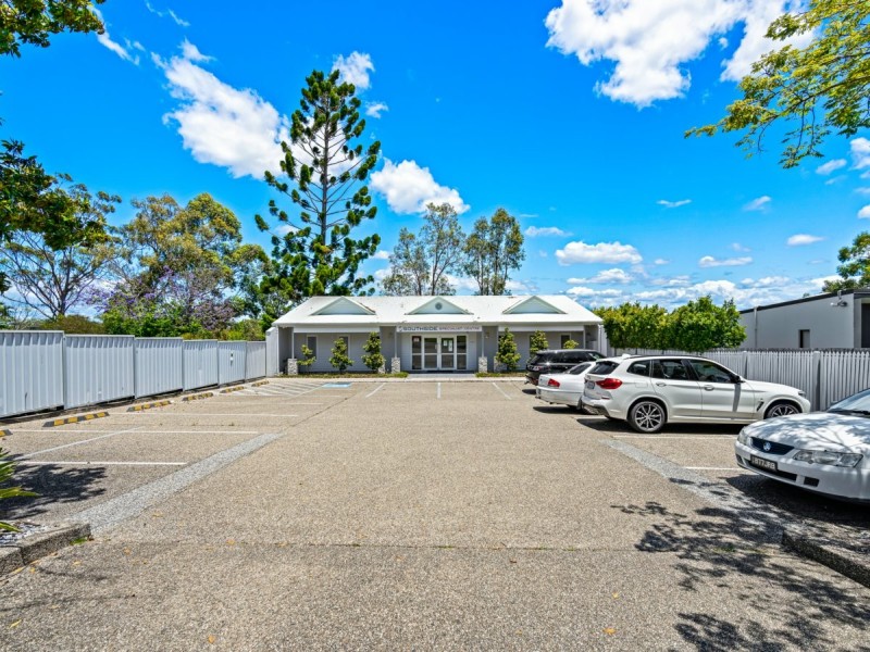 51 Cinderella Drive, Springwood QLD 4127