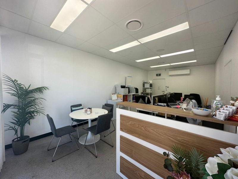 Shop 6/1412 Logan Road, Mount Gravatt QLD 4122