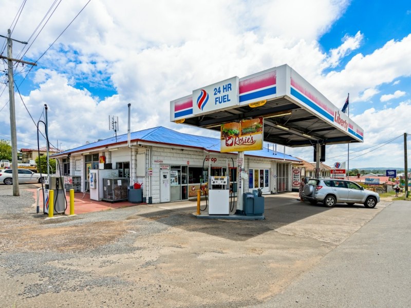 91 Railway Street, Gatton QLD 4343