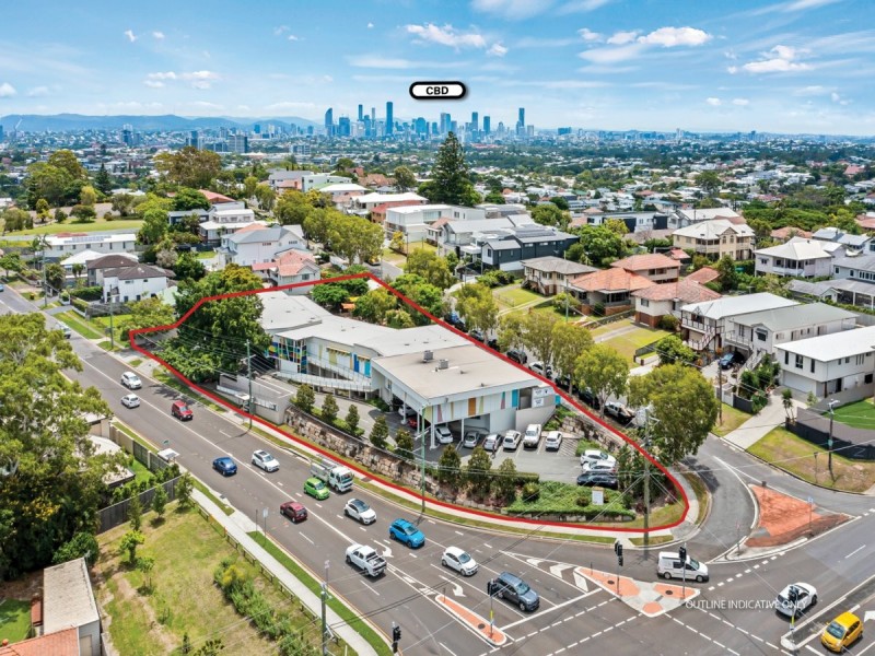 Unit 2 & 3/109 Waverley Road, Camp Hill QLD 4152