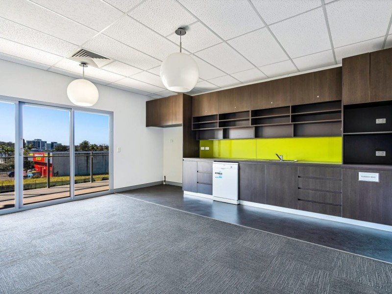2996 Logan Road, Underwood QLD 4119