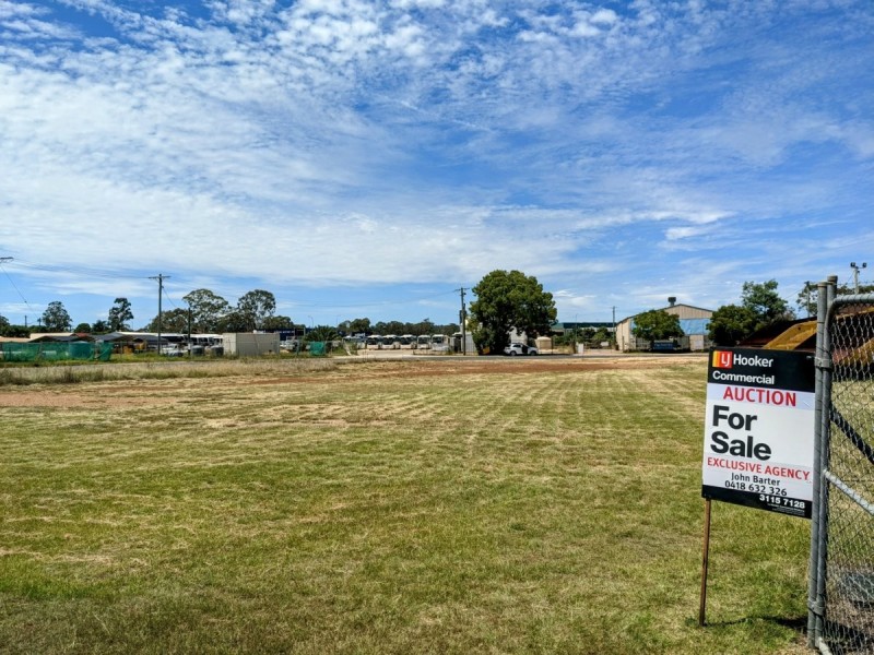 21-23 Stolzenberg Street, Kingaroy QLD 4610