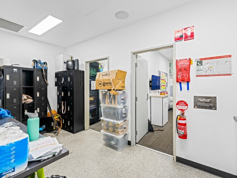 3A, 4 & 5 Ross Court, Cleveland QLD 4163