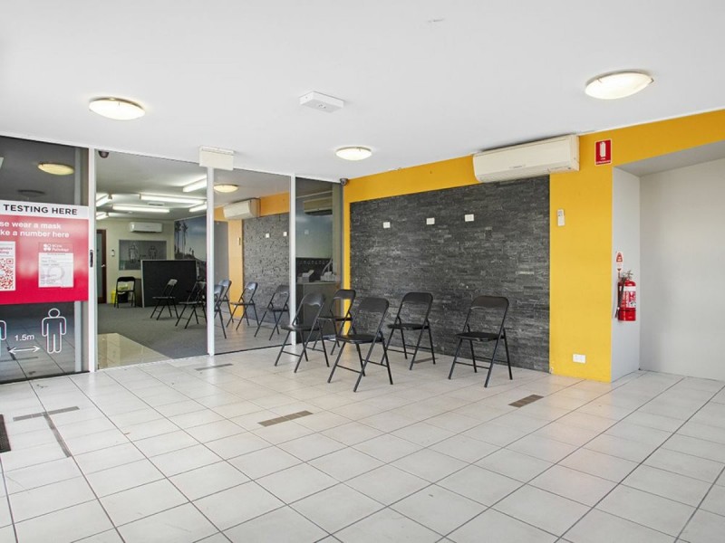 80 Ferny Avenue, Surfers Paradise QLD 4217