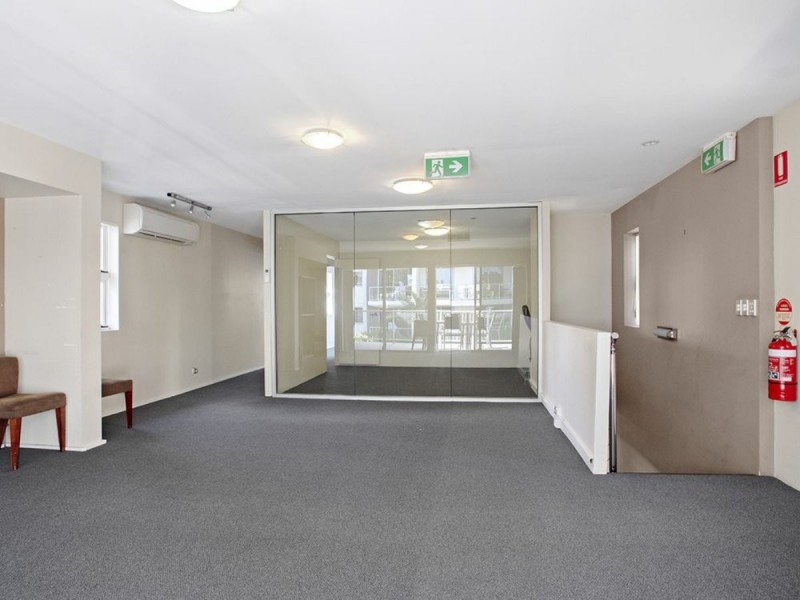 80 Ferny Avenue, Surfers Paradise QLD 4217