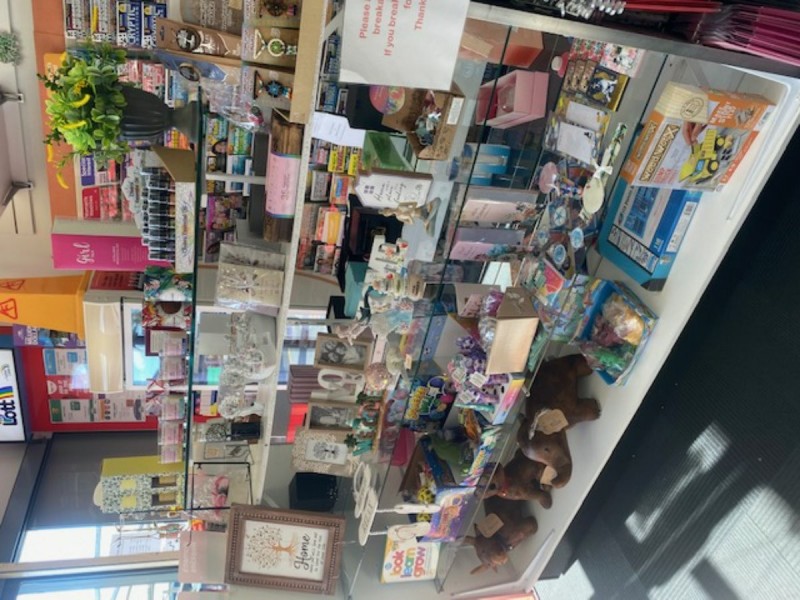Palm Waters News&Gifts/Shop 16B Nineteenth Avenue Shopping Centre, Elanora QLD 4221