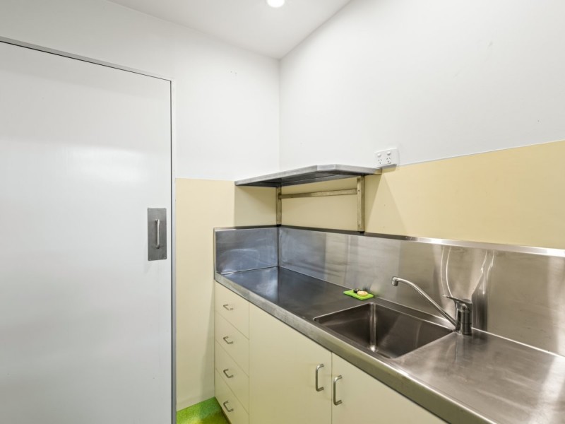 799-805 Old Cleveland Road, Carina QLD 4152