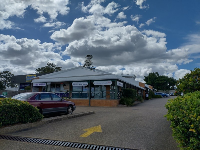 2/3460 Pacific Highway, Springwood QLD 4127