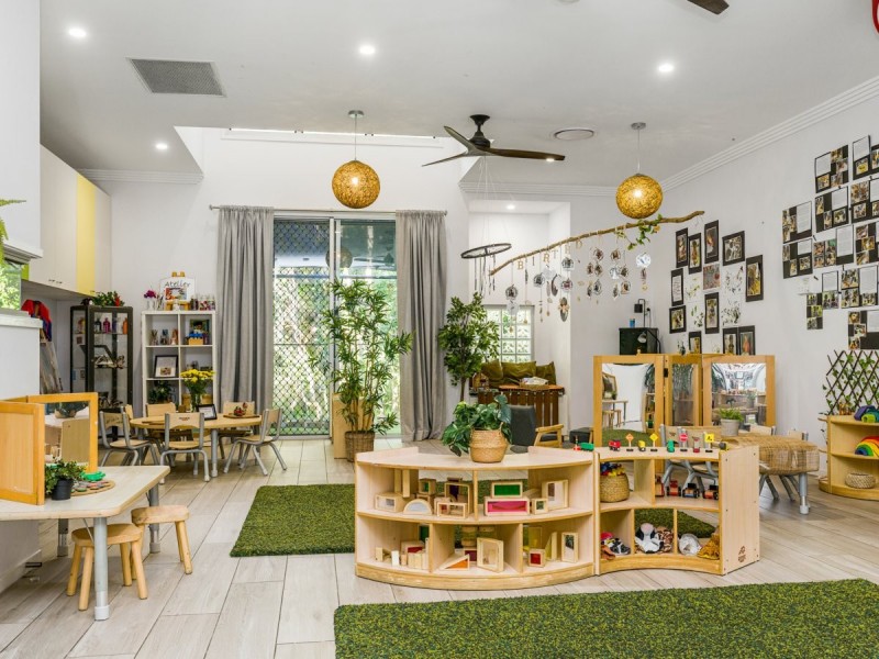 198-200 Springwood Road, Springwood QLD 4127