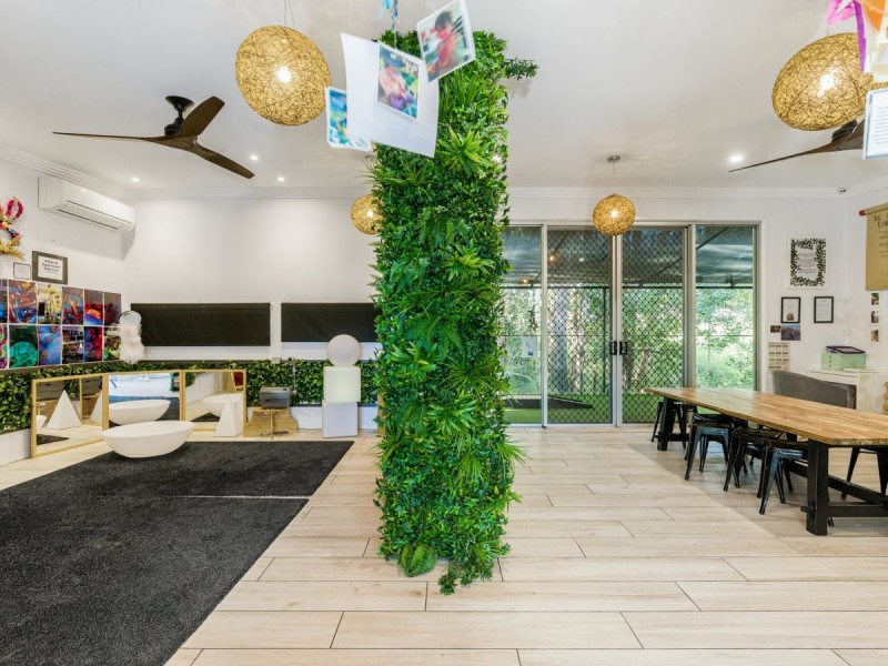 198-200 Springwood Road, Springwood QLD 4127