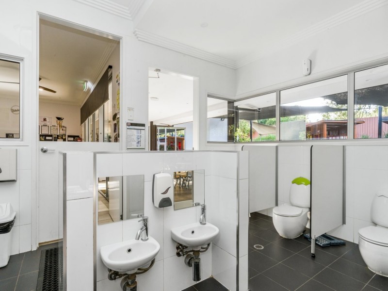 198-200 Springwood Road, Springwood QLD 4127