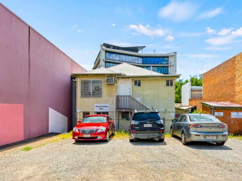 1192 Sandgate Road, Nundah QLD 4012