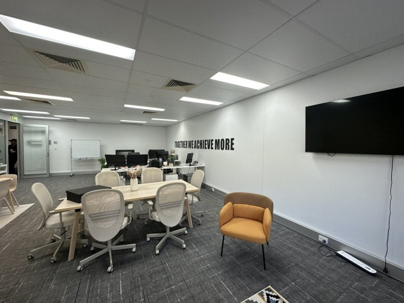 4/1293 Logan Road, Mount Gravatt QLD 4122