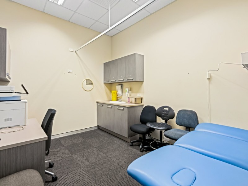 799 Old Cleveland Road, Carina QLD 4152