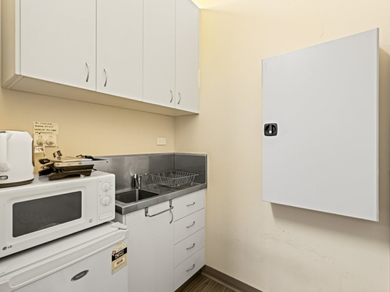 799 Old Cleveland Road, Carina QLD 4152