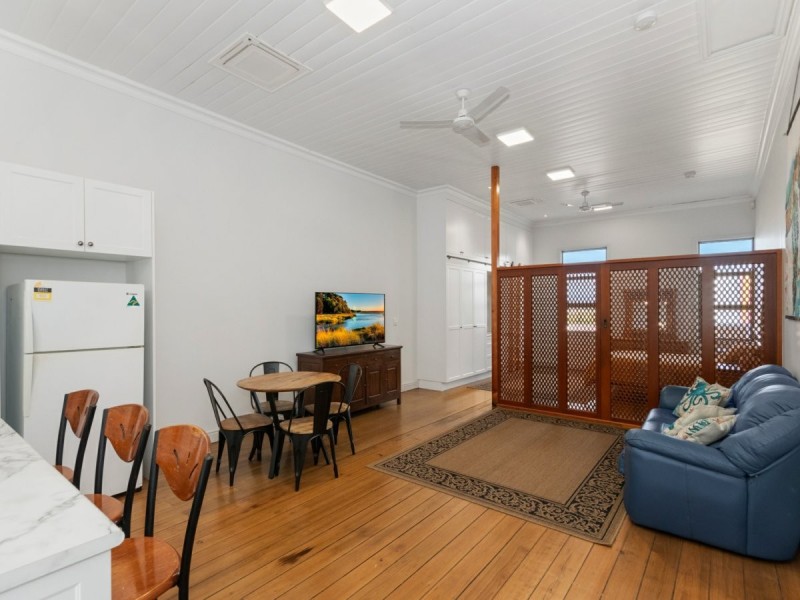 4/663-677 Flinders Street, Townsville City QLD 4810