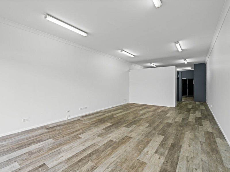 Shop 2/138 Bay Terrrace, Wynnum QLD 4178