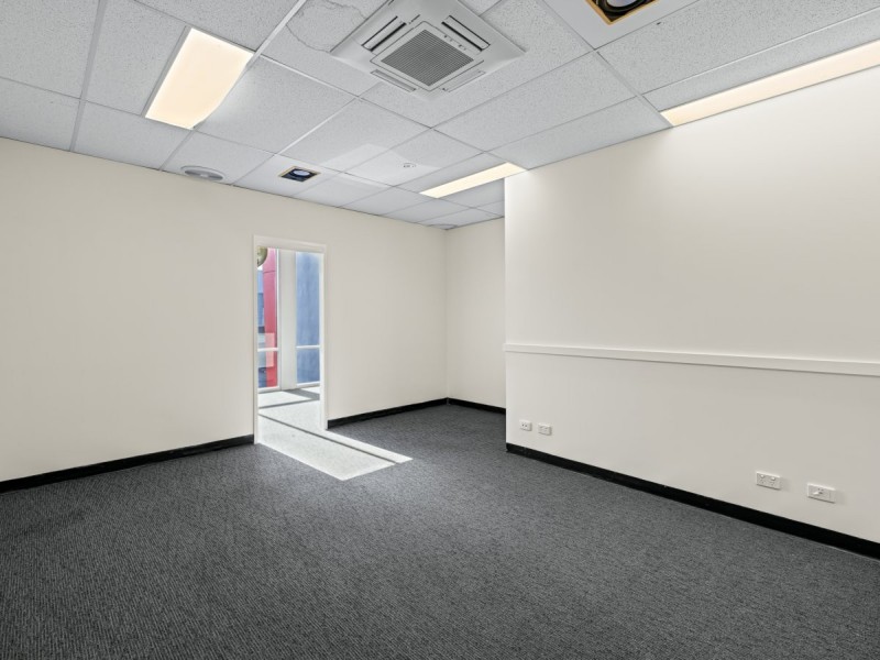 9/96 Gardens Drive, Willawong QLD 4110