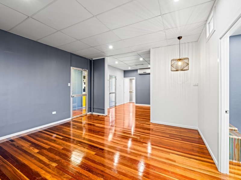 1407 Logan Road, Mount Gravatt QLD 4122