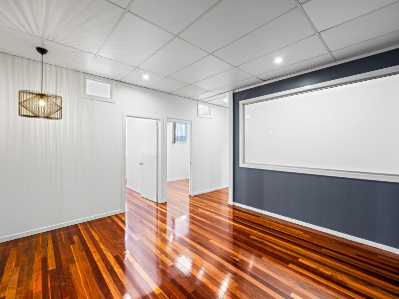 1407 Logan Road, Mount Gravatt QLD 4122