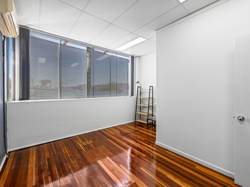 1407 Logan Road, Mount Gravatt QLD 4122