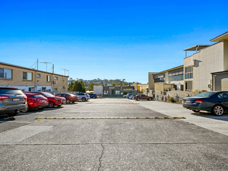 1407 Logan Road, Mount Gravatt QLD 4122