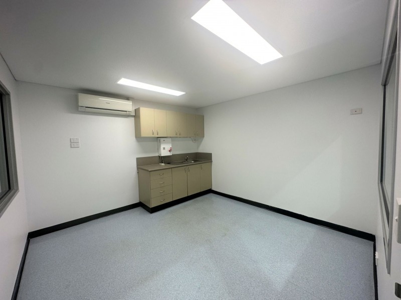 77 Brandl Street, Eight Mile Plains QLD 4113